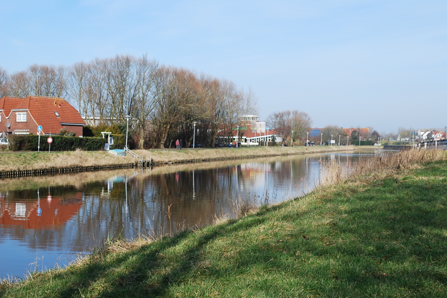 Promenade an der Harle Richtung Harlesiel